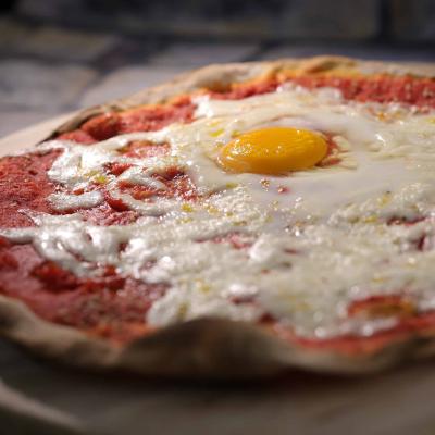 Piiza Alla Bismark